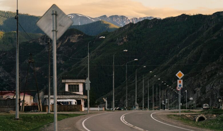 Как построить отель мечты без опыта и инфраструктуры: история алтайского проекта YÜTA